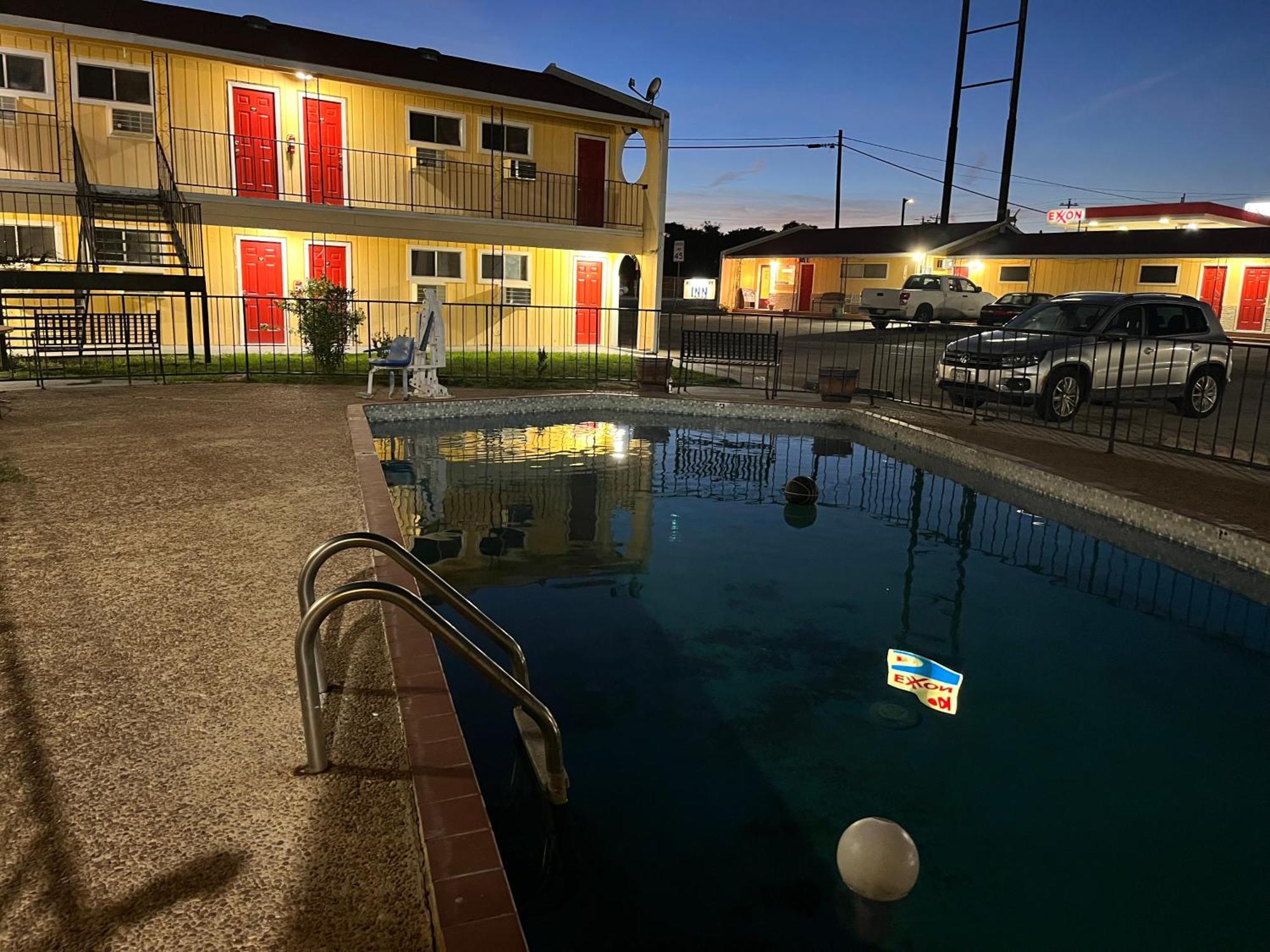 Ladybird Inn Johnson City Bagian luar foto